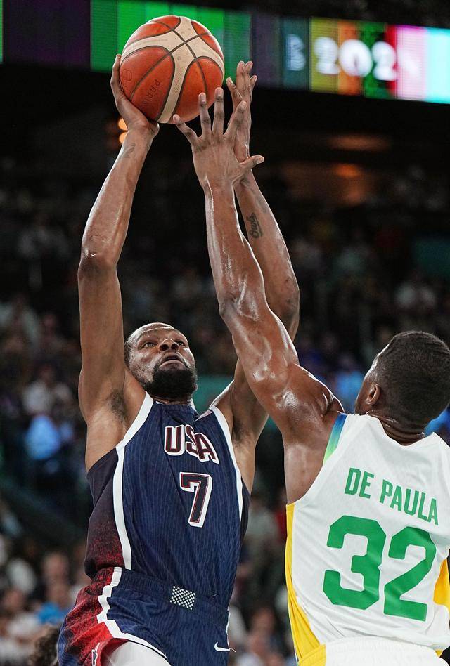 九游体育-杜兰特连续七场比赛得分超过最后时刻胜出，日本队不断突破！再创辉煌时刻-九游体育